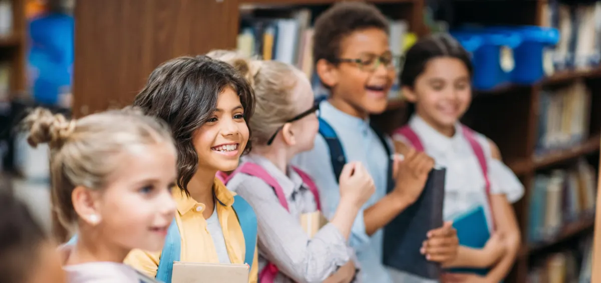 Lennen Bilingual School campus